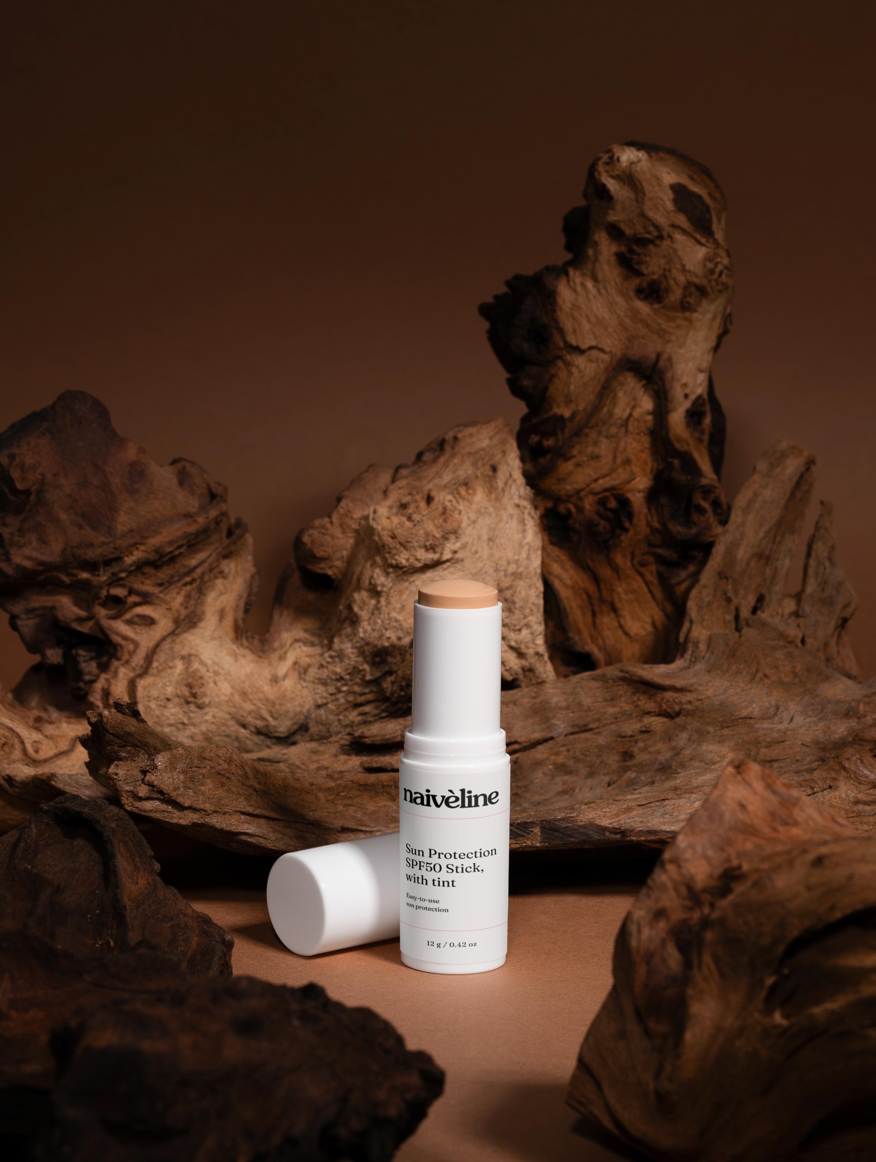 Naive Line Sun Protection SPF50 Stick, with tint